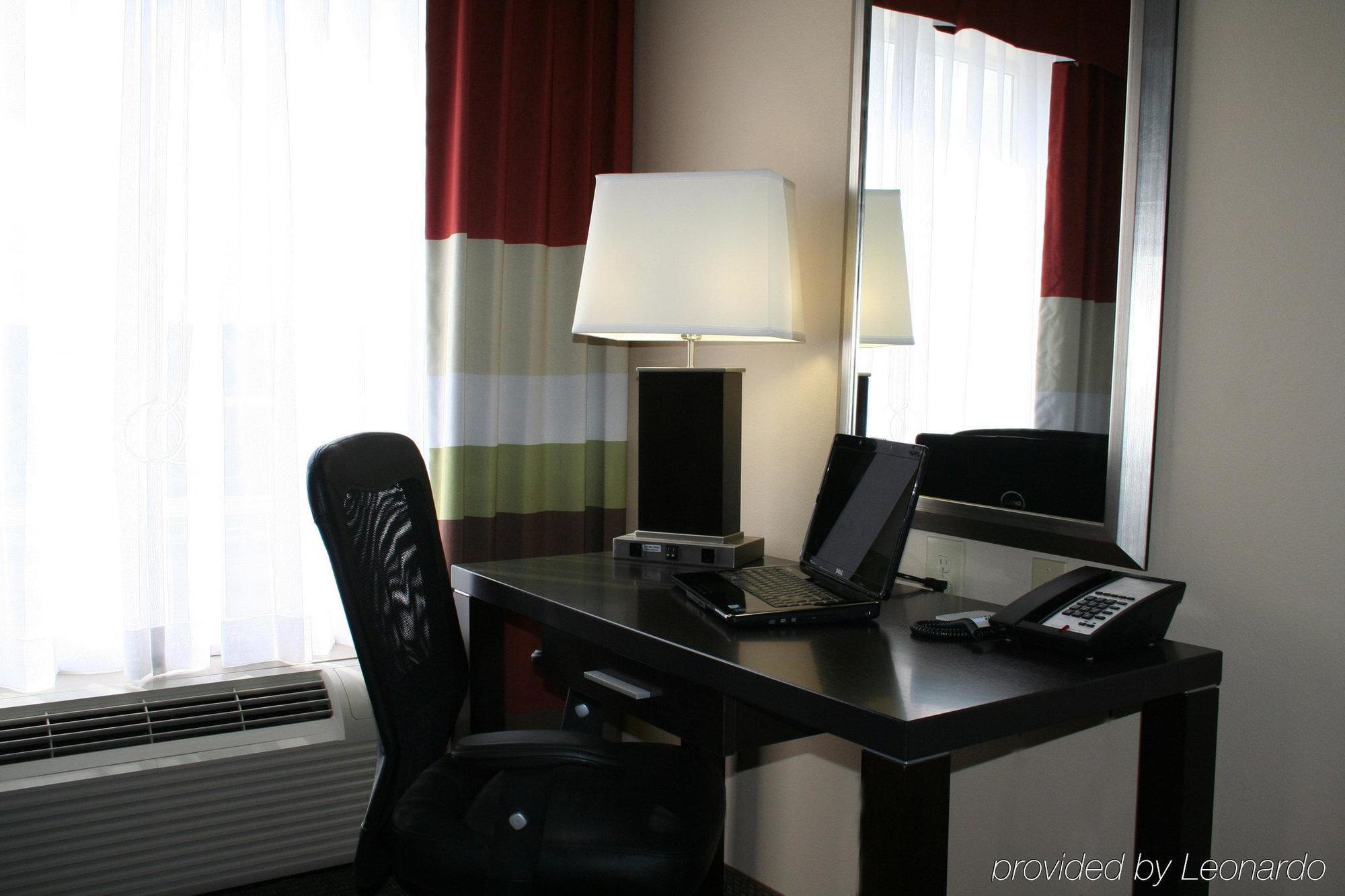 Holiday Inn Meridian East I 59 / I 20 Pokoj fotografie